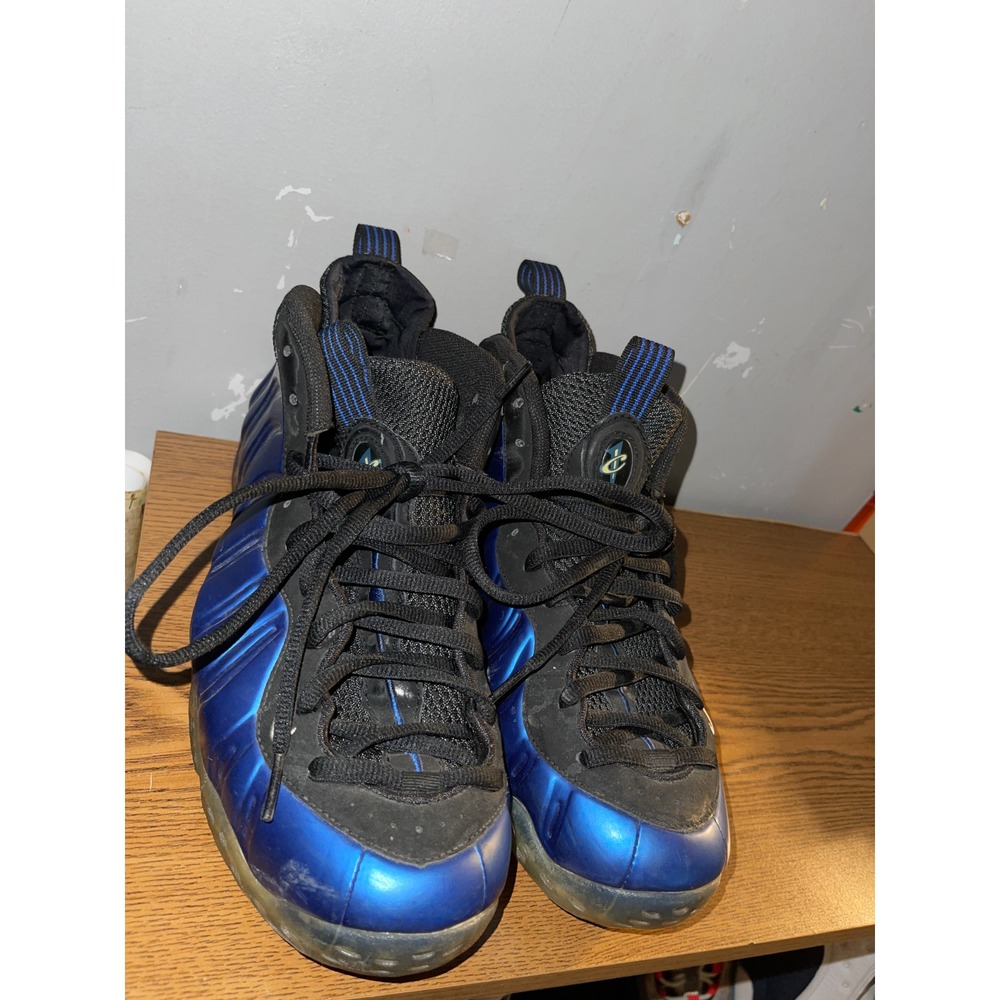Size 11 - Nike Air Foamposite One 2011 Royal - Picture 2 of 11